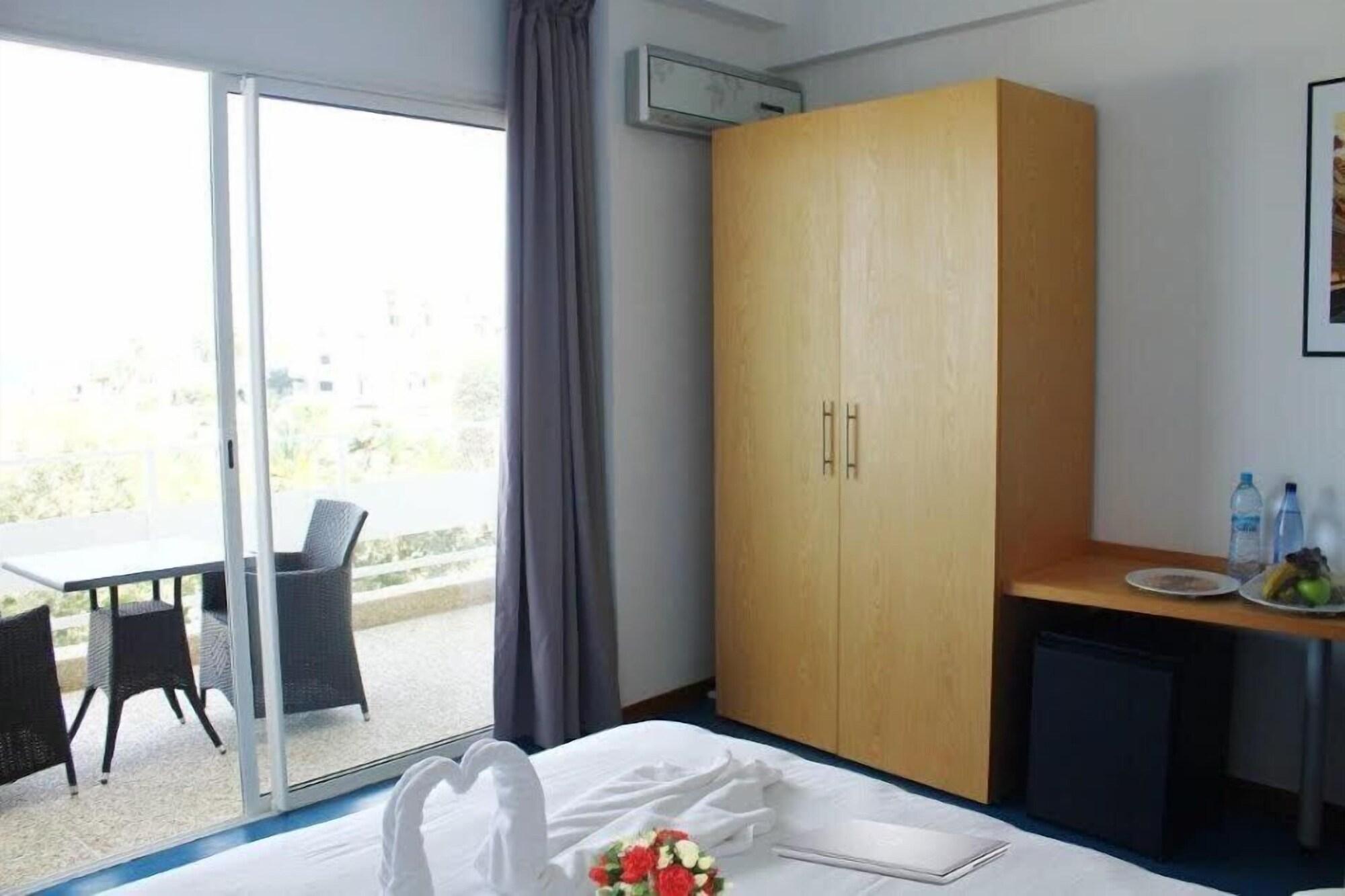Lyla Confort Restinga Marina Smir Exterior photo
